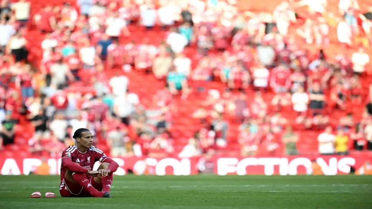 لماذا انهار دفاع ليفربول عن لقب الدوري الإنجليزي؟